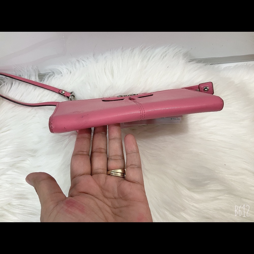 100% Authentic Coach Zippy Wallet . - image 3